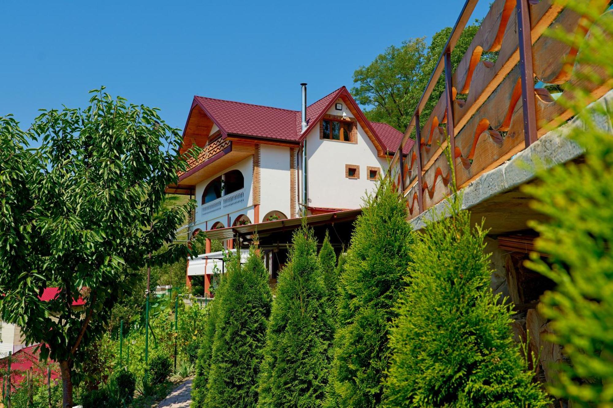 Victoria Villa Pangarati